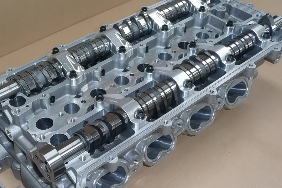 High-performance automotive engine cylinder head and transmission housing CNC parts